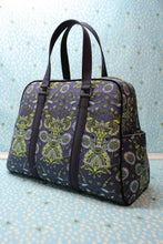 Load image into Gallery viewer, Swoon Vivian Handbag/Travel Bag
