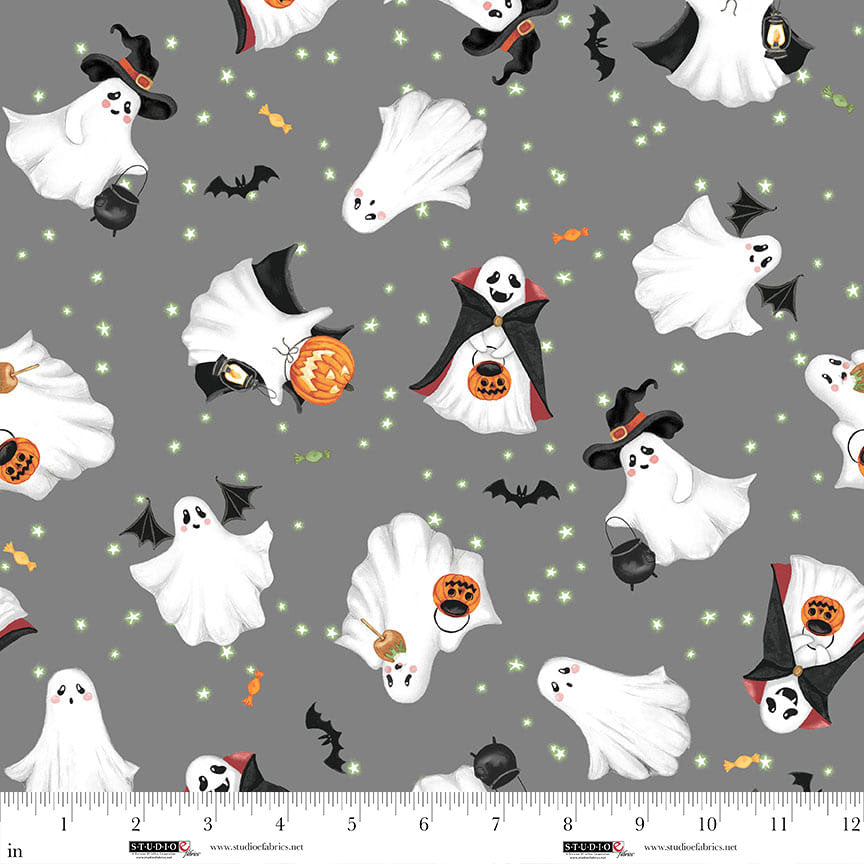 Paranormal Parade - Festive Ghosts, Grey
