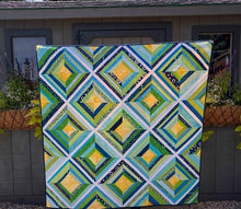 Load image into Gallery viewer, String Quilt
