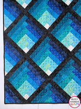 Load image into Gallery viewer, Waterfall Quilt Pattern
